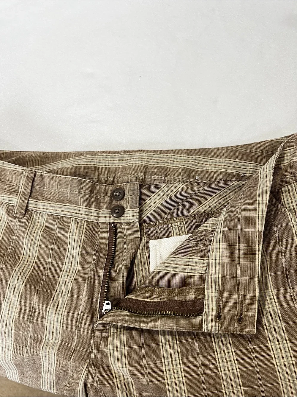 Patagonia Organic Cotton Plaid Bermuda Shorts Size 8 Plaid Tan Brown